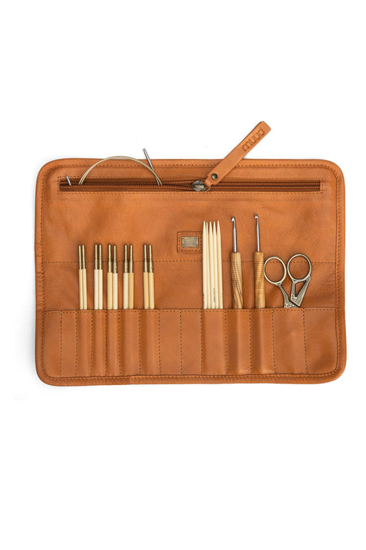 Muud Jasmin Needle Case – Leather Knitting Needle Holder