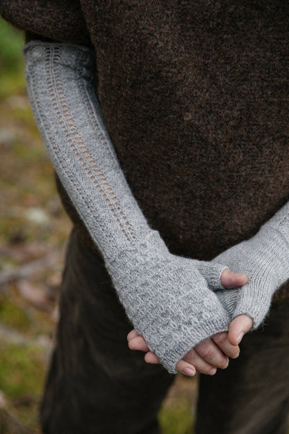 Laine 52 Weeks of One-Skein Knits Book