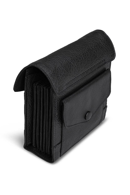 Betina Needle Case