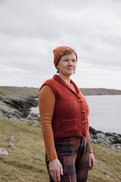Shetland Shades: Stories in Wool – Gudrun Johnston | Laine