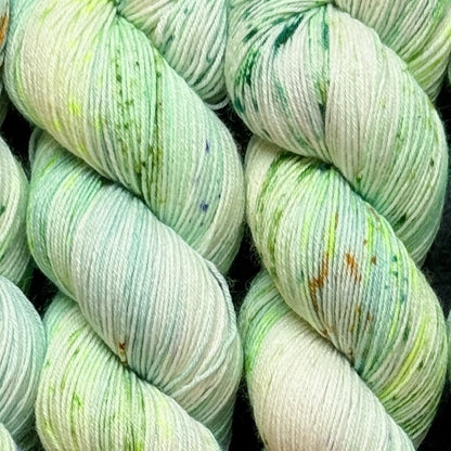 Life in the Long Grass Fine Sock – Luxury Hand Dyed Sock Yarn