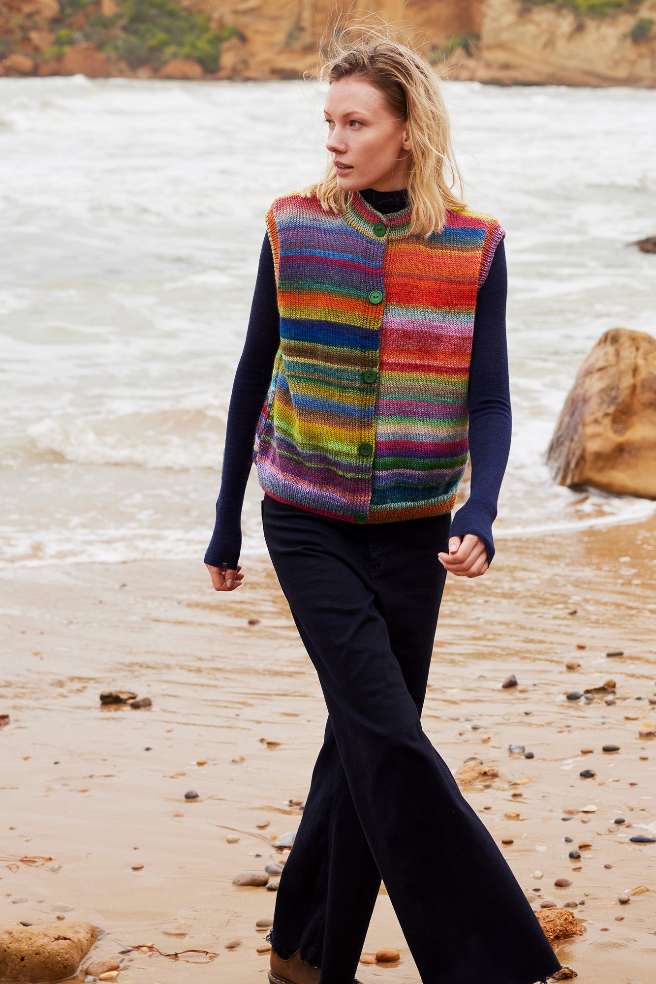 Lang Yarns Punto 100 – Infinity Knitting & Crochet Pattern Book