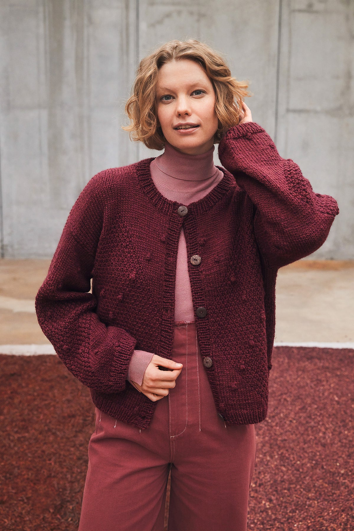 Lang Yarns Punto 97 – Naturalis Knitting Pattern Book | 10 Designs