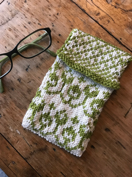 Introduction to Continental Knitting with Gwen Wagner-Adair | Saturday 19th Sept 2.00-5.00pm