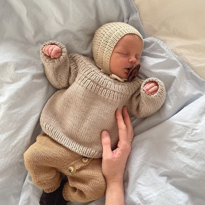 PetiteKnit Anker's Bonnet