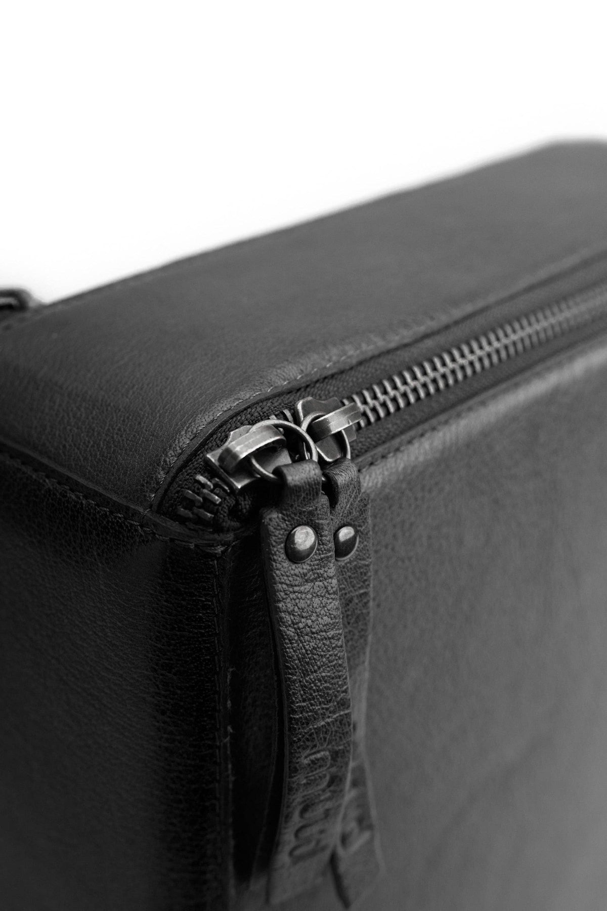 Muud Janni Project Bag – Leather Knitting Needle & Hook Case