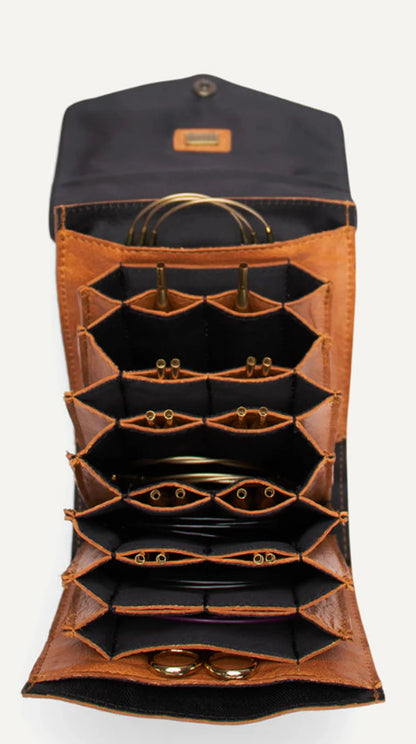 Betina Needle Case