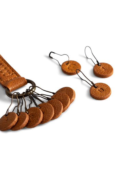 Muud Feliz Leather Keyring with Stitch Markers