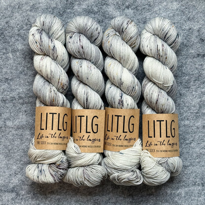 Life in the Long Grass Fine Sock – Luxury Hand Dyed Sock Yarn